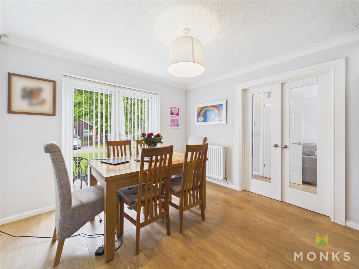 82 White Hart, Shrewsbury, SY3 7TE For Sale